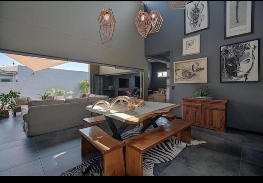 4 Bedroom Property for Sale in Sagewood Western Cape